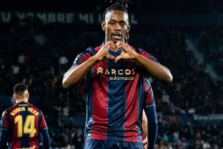 Le Raja de Casablanca sur la piste de Mohamed Bouldini